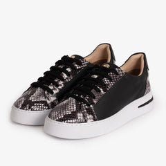 The Burano Black White Leather Sneaker Fine Craftsmanship